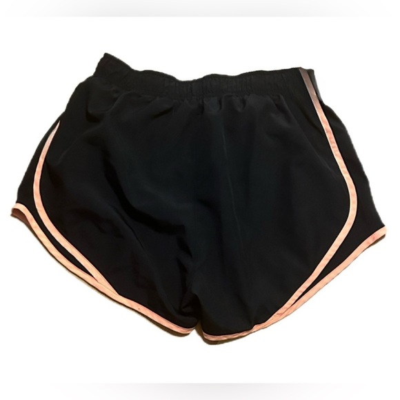 Nike Dri-FIT Women’s M Running Shorts Black Peach Trim Athletic Activewear - Picture 2 of 5